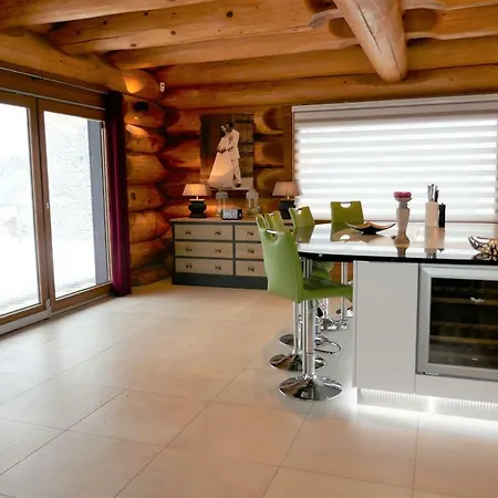Alpehytte Whistler, Charme Et Prestige *